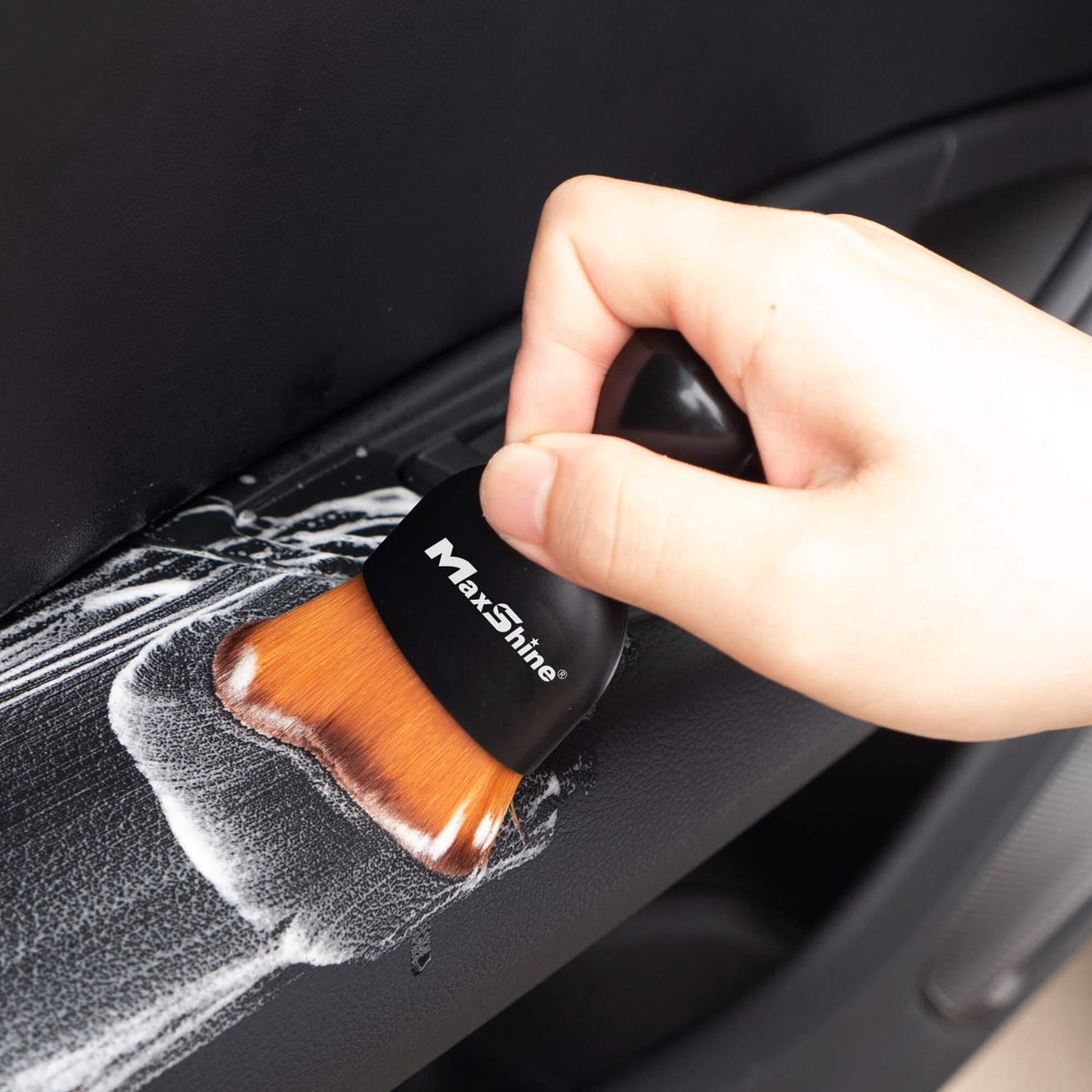 MaxShine-detail-boerste